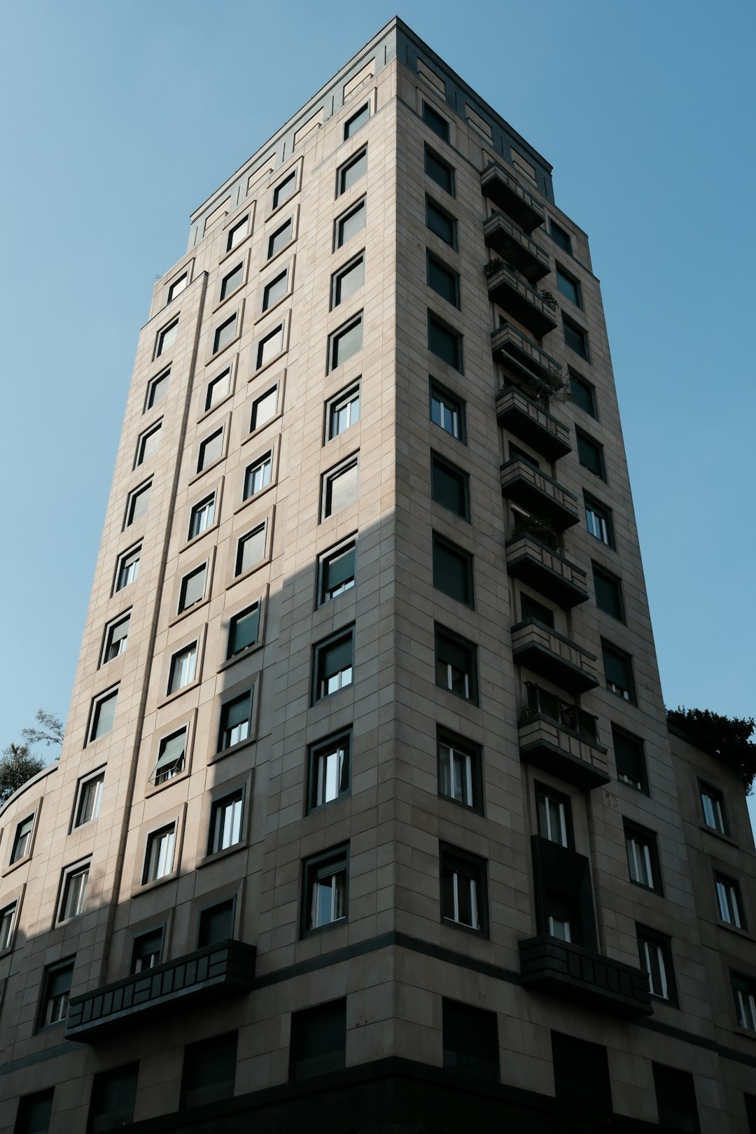 Yüksek Katlı Binalarda Asansör Planı Nasıl Kurulur?